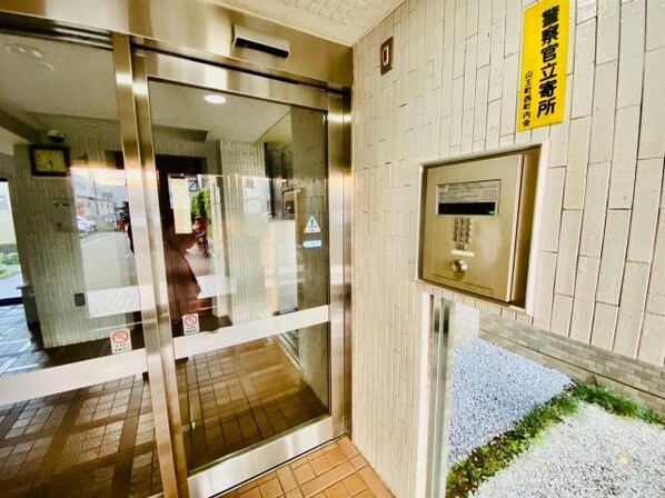 四街道駅 バス10分  技能センター入口下車：停歩2分 5階の物件外観写真